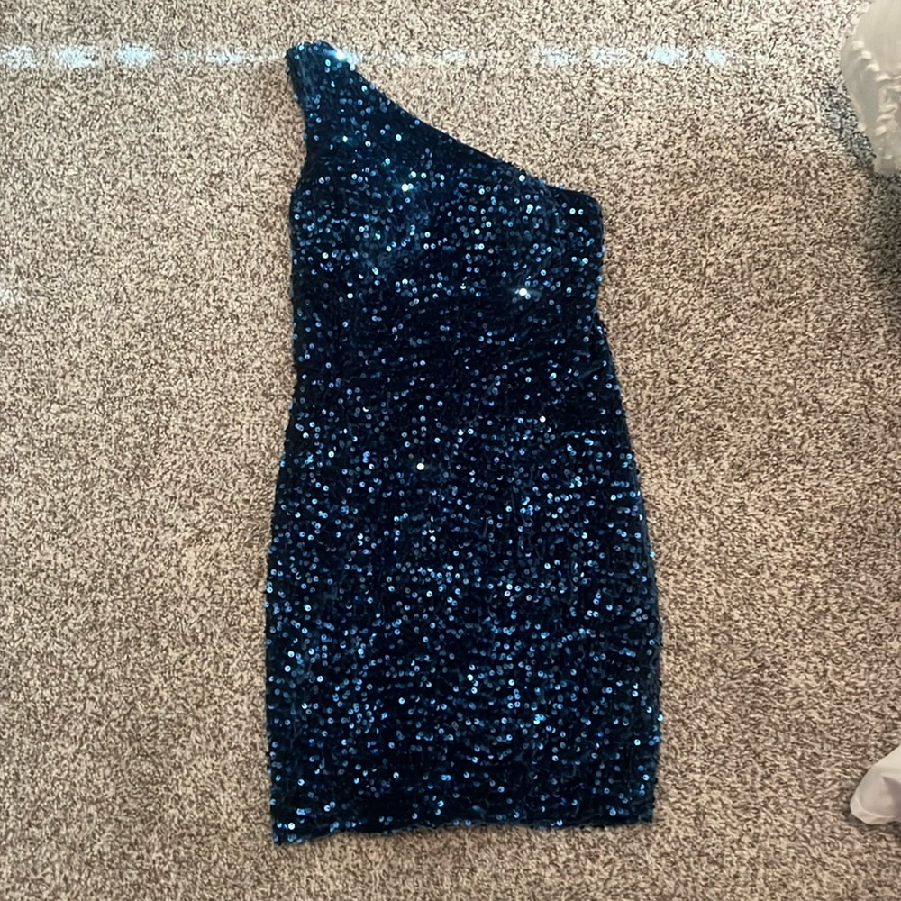 Blue Sequined Hoco dress